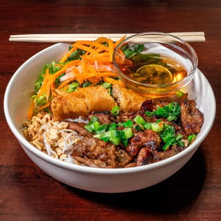 V3. Grill Beef (Bun Bo Nuong)